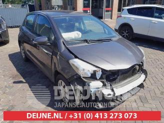 Toyota Yaris Yaris III (P13), Hatchback, 2010 / 2020 1.0 12V VVT-i picture 1