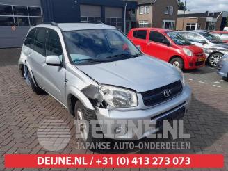 Uttjänta bilar auto Toyota Rav-4 RAV4 (A2), Terreinwagen, 2000 / 2005 2.0 16V VVT-i 4x4 2004/6