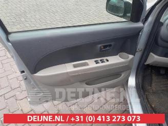 Daihatsu Sirion Sirion 2 (M3), Hatchback, 2005 1.0 12V DVVT picture 10