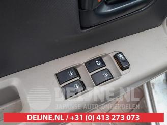 Daihatsu Sirion Sirion 2 (M3), Hatchback, 2005 1.0 12V DVVT picture 11