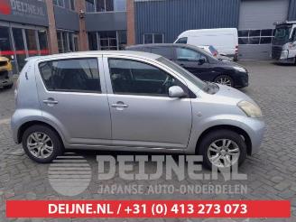 Daihatsu Sirion Sirion 2 (M3), Hatchback, 2005 1.0 12V DVVT picture 8