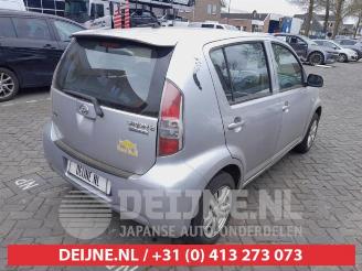 Daihatsu Sirion Sirion 2 (M3), Hatchback, 2005 1.0 12V DVVT picture 7