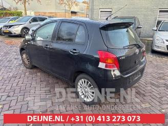 Toyota Yaris Yaris II (P9), Hatchback, 2005 / 2014 1.33 16V Dual VVT-I picture 5