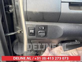 Toyota Yaris Yaris II (P9), Hatchback, 2005 / 2014 1.33 16V Dual VVT-I picture 16