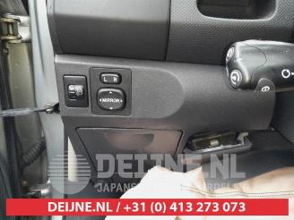 Toyota Yaris Yaris II (P9), Hatchback, 2005 / 2014 1.3 16V VVT-i picture 18