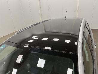 Peugeot 308 SW 1.2 PureTech Executive Panoramadak Navi Clima picture 7