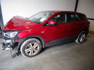 Coche siniestrado Opel Grandland 1.2 THP 2018/10