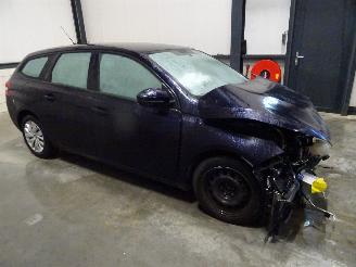 disassembly passenger cars Peugeot 308 1.2 thp 2015/8