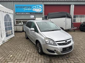 Vrakbiler auto Opel Zafira Zafira (M75), MPV, 2005 / 2015 1.8 16V Ecotec 2010/3