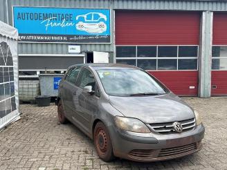 Vrakbiler auto Volkswagen Golf plus Golf Plus (5M1/1KP), MPV, 2005 / 2013 1.9 TDI 105 2006/0