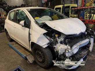 Salvage car Toyota Yaris Yaris III (P13), Hatchback, 2010 / 2020 1.5 16V Hybrid 2019/2