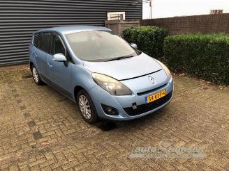 Renault Grand-scenic Grand Scenic III (JZ), MPV, 2009 / 2016 1.4 16V TCe 130 picture 1