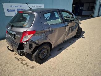 Toyota Yaris Yaris III (P13), Hatchback, 2010 / 2020 1.33 16V Dual VVT-I picture 1