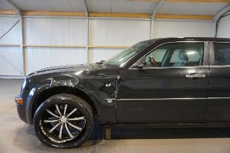 Chrysler 300 C 2.7V6 142kW Automaat Leder Airco picture 13