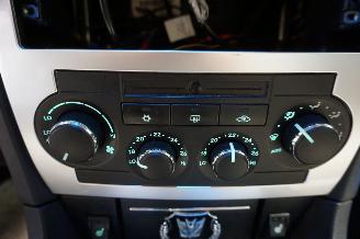 Chrysler 300 C 2.7V6 142kW Automaat Leder Airco picture 24