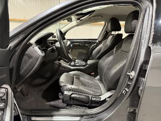 BMW 3-serie 318i 115kW Automaat Executive Edition picture 40