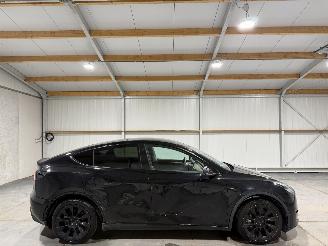 skadebil auto Tesla Model Y 75kWh Long Range 258kW AWD 2024/3