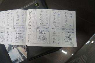 BMW 5-serie 520 D High Executive 184pk Automaat 240.000km schuifdak leer navie  vol optie picture 16