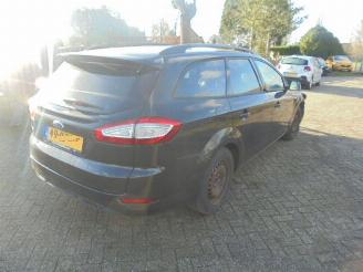 Vaurioauto  passenger cars Ford Mondeo 1.6 tdci 2011/8