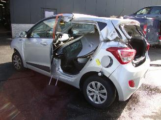 Hyundai I-10  picture 3