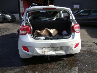 Hyundai I-10  picture 4