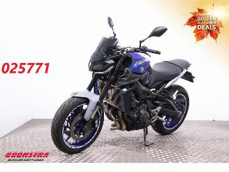 krockskadad bil motor Yamaha MT-09 ABS Quickshift 29.103 km! 2020/2