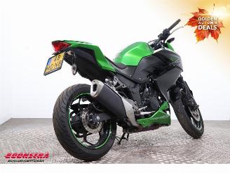 Kawasaki  Z 300 ABS picture 3