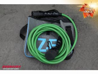 Renault Zoé R90 Entry (ex Accu) Navi Clima Cruise Camera PDC picture 18