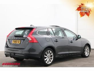 Volvo V-60 1.6 D2 Momentum Schuifdak Navi Clima Cruise PDC AHK picture 3