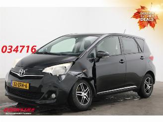 damaged passenger cars Toyota Verso S 1.3 VVT-i Aspiration Pano Navi Clima Orig NL. 81.374km! 2012/10