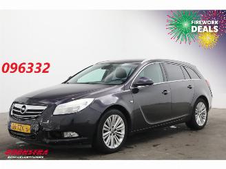 Auto incidentate Opel Insignia Sports Tourer 1.4 Turbo EcoFLEX Cosmo Navi Clima Cruise PDC AHK 2012/5