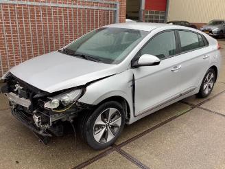 Vrakbiler auto Hyundai Ioniq Ioniq, Liftback, 2016 / 2022 EV 2017/11