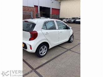 Kia Picanto Picanto (JA), Hatchback, 2017 1.0 DPi 12V picture 3