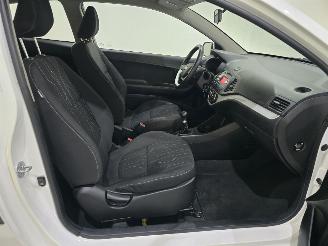 Kia Picanto 1.2 CVVT Plus Pack 3Drs AC NAP picture 23