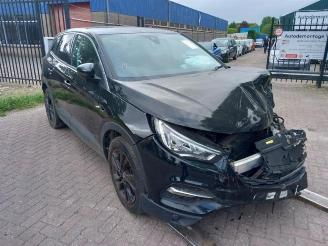 Vrakbiler auto Opel Grandland Grandland (X), SUV, 2017 1.5 CDTI 130 2021/10