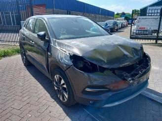 Vrakbiler auto Opel Grandland Grandland (X), SUV, 2017 1.2 Turbo 12V 2020/5