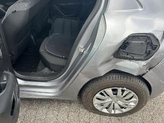 Peugeot 208 1.2 PureTech   5 Drs picture 8