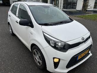Kia Picanto 1.0 picture 1
