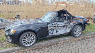 Fiat 124 124 Spider, Cabrio, 2016 1.4 MultiAir Turbo 16V picture 2