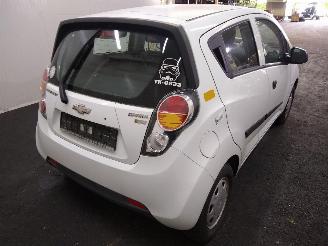 Chevrolet Spark  picture 4
