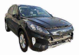 Salvage car Ford Kuga  2022/1