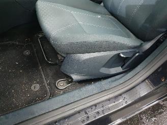 Ford Fiesta 1.25 Titanium picture 10