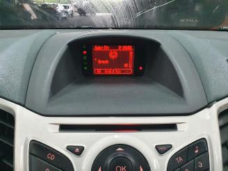 Ford Fiesta 1.25 Titanium picture 17