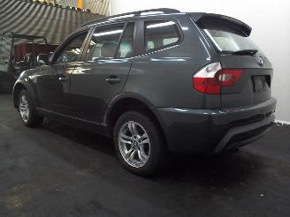 BMW X3  picture 4