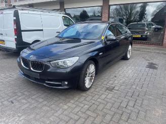 Vrakbiler auto BMW 5-serie 5 serie Gran Turismo (F07), Hatchback, 2009 / 2017 535i 24V TwinPower Turbo 2011/5