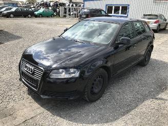 Coche siniestrado Audi A3 8P Zwart LY9B Onderdelen Bumper Deur 2008/9