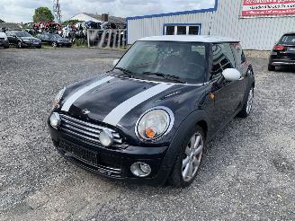 Salvage car Mini Cooper R55 / R56 2007/10