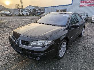 Coche siniestrado Renault Laguna 1.9 dCi 2007/5
