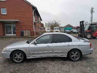 Hyundai Sonata 2.5i V6 picture 8