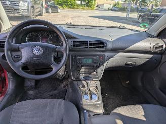 Volkswagen Passat 1.9 picture 11